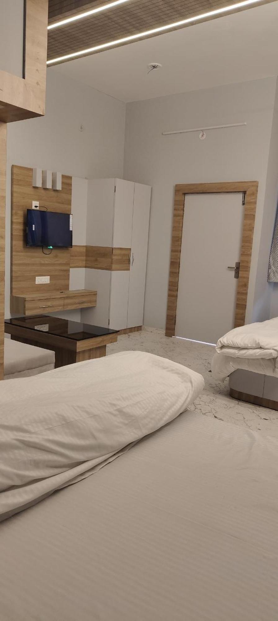 Ayodhya The Maheshwari Residency酒店 外观 照片